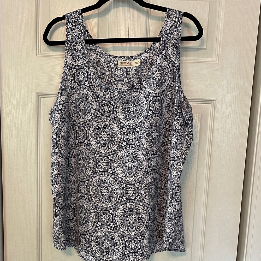 Faded Glory blue and White Mandala Tank Top